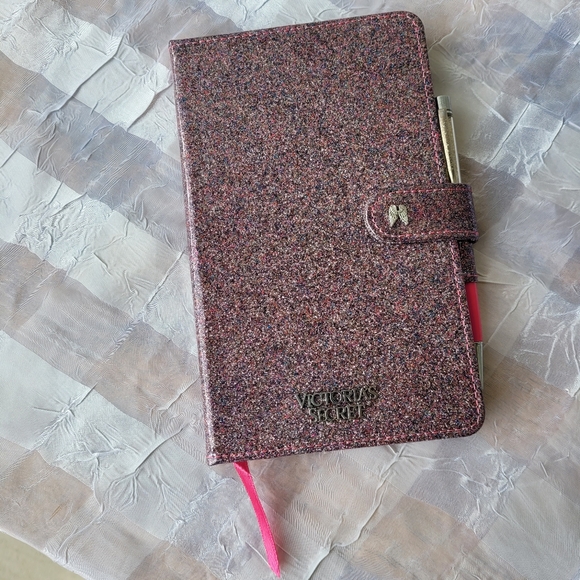 NWT Vintage Victoria's Secret Limited Edition Notebook Journal & Pen Glitter - Picture 8 of 11